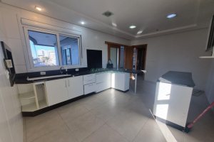 Apartamento com 250m², 4 dormitórios, 2 vagas, no bairro Sagrada Família em Caxias do Sul para Alugar
