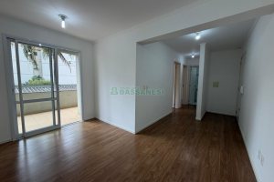 Apartamento com 59m², 2 dormitórios, 1 vaga, no bairro Centro em Caxias do Sul para Comprar