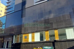 Sala com 49m², 1 vaga, no bairro Centro em Caxias do Sul para Alugar