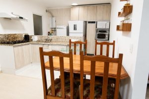 Apto Mobiliado com 70m², 2 dormitórios, 1 vaga, no bairro Vinhedos em Caxias do Sul para Alugar