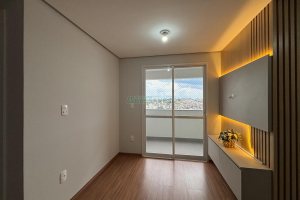 Apartamento com 62m², 2 dormitórios, 1 vaga, no bairro São Leopoldo em Caxias do Sul para Alugar