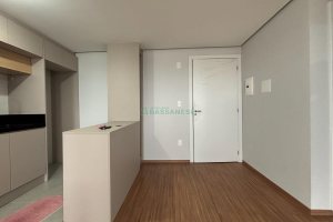 Apartamento com 62m², 2 dormitórios, 1 vaga, no bairro São Leopoldo em Caxias do Sul para Alugar
