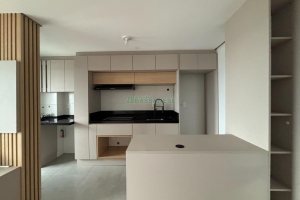 Apartamento com 62m², 2 dormitórios, 1 vaga, no bairro São Leopoldo em Caxias do Sul para Alugar
