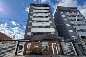 Apartamento com 62m², 2 dormitórios, 1 vaga, no bairro Lourdes em Caxias do Sul para Alugar
