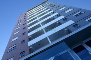 Apartamento com 60m², 2 dormitórios, 2 vagas, no bairro Vale Verde em Caxias do Sul para Alugar