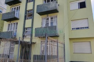 Apartamento com 85m², 3 dormitórios, 1 vaga, no bairro Sagrada Família em Caxias do Sul para Comprar