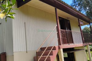 Casa com 72m², 2 dormitórios, 1 vaga, no bairro Fazenda Souza em Caxias do Sul para Comprar