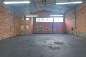 Pavilhão com 300m², no bairro Santa Lúcia em Caxias do Sul para Comprar