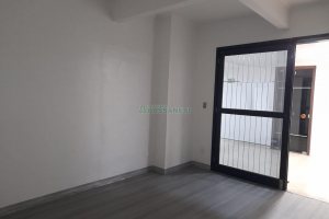 Sala com 16m², no bairro Centro em Caxias do Sul para Comprar