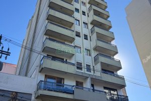 Sala com 16m², no bairro Centro em Caxias do Sul para Comprar