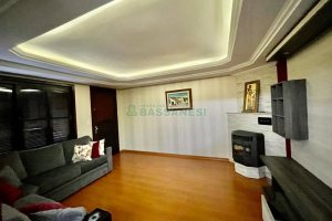 Casa com 270m², 4 dormitórios, 4 vagas, no bairro Sagrada Família em Caxias do Sul para Alugar