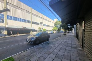 Loja com 55m², no bairro Centro em Caxias do Sul para Alugar