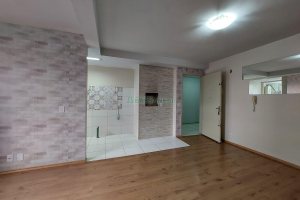 Apartamento com 62m², 2 dormitórios, 1 vaga, no bairro São Caetano em Caxias do Sul para Alugar