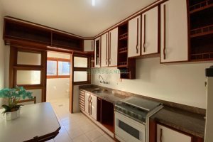 Apto Mobiliado com 96m², 2 dormitórios, 1 vaga, no bairro Bela Vista em Caxias do Sul para Alugar