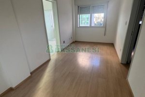 Apartamento com 68m², 2 dormitórios, 1 vaga, no bairro Lourdes em Caxias do Sul para Alugar