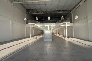 Loja com 1140m², 2 vagas, no bairro São José em Caxias do Sul para Alugar