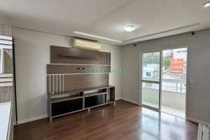 Apto Mobiliado com 75m², 2 dormitórios, 1 vaga, no bairro Desvio Rizzo em Caxias do Sul para Alugar