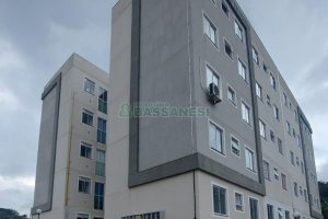 Apartamento com 42m², 2 dormitórios, 1 vaga, no bairro Panazzolo em Caxias do Sul para Alugar
