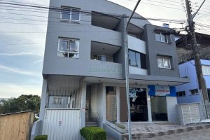 Apartamento com 74m², 2 dormitórios, 1 vaga, no bairro Petrópolis em Caxias do Sul para Alugar