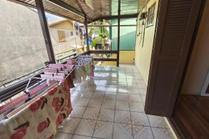 Casa com 70m², 3 dormitórios, 1 vaga, no bairro São Caetano em Caxias do Sul para Comprar
