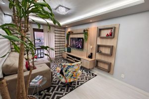 Apartamento com 84m², 3 dormitórios, 3 vagas, no bairro Madureira em Caxias do Sul para Comprar