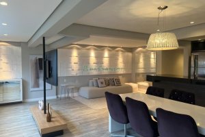 Apto Mobiliado com 146m², 3 dormitórios, 3 vagas, no bairro Jardim América em Caxias do Sul para Comprar
