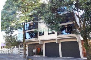 Apartamento com 110m², 3 dormitórios, 2 vagas, no bairro Centro em Caxias do Sul para Alugar