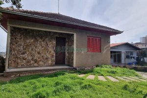 Casa com 100m², 3 dormitórios, 1 vaga, no bairro São Virgílio em Caxias do Sul para Alugar