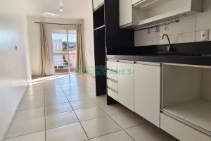 Apartamento com 49m², 2 dormitórios, 1 vaga, no bairro De Lazzer em Caxias do Sul para Comprar
