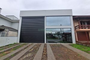 Pavilhão com 288m², no bairro Desvio Rizzo em Caxias do Sul para Alugar