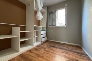 Casa com 82m², 3 dormitórios, 3 vagas, no bairro Serrano em Caxias do Sul para Alugar