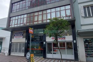 Sala com 45m², no bairro Centro em Caxias do Sul para Alugar