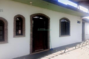 Casa com 180m², 3 dormitórios, 1 vaga, no bairro Esplanada em Caxias do Sul para Alugar