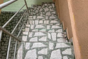 Casa com 76m², 2 dormitórios, 1 vaga, no bairro São Caetano em Caxias do Sul para Alugar