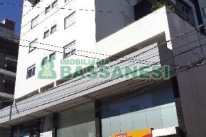 Apto Mobiliado com 70m², 2 dormitórios, no bairro Centro em Caxias do Sul para Alugar
