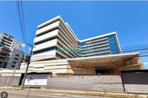 Sala com 42m², 1 vaga, no bairro Pio X em Caxias do Sul para Alugar