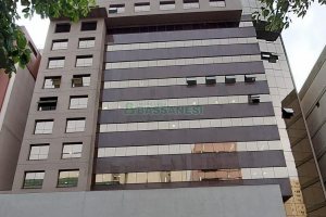 Sala com 88m², 1 vaga, no bairro Centro em Caxias do Sul para Comprar