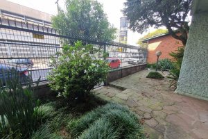 Casa com 311m², 3 dormitórios, 4 vagas, no bairro São Pelegrino em Caxias do Sul para Comprar