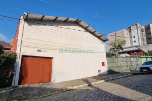 Pavilhão com 171m², no bairro Jardim América em Caxias do Sul para Alugar