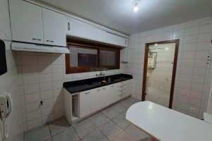 Apartamento com 89m², 2 dormitórios, 1 vaga, no bairro Pio X em Caxias do Sul para Alugar