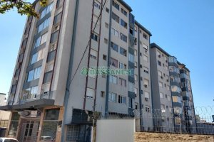 Apto Mobiliado com 78m², 2 dormitórios, 1 vaga, no bairro Lourdes em Caxias do Sul para Alugar