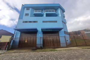 Apartamento com 84m², 2 dormitórios, 2 vagas, no bairro Pioneiro em Caxias do Sul para Alugar