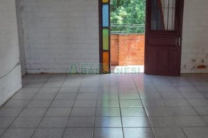 Casa com 60m², 2 dormitórios, 1 vaga, no bairro Petrópolis em Caxias do Sul para Alugar