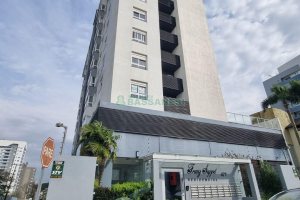 Apartamento com 100m², 3 dormitórios, 2 vagas, no bairro Panazzolo em Caxias do Sul para Comprar