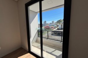 Apartamento com 72m², 2 dormitórios, 2 vagas, no bairro São Luiz em Caxias do Sul para Alugar