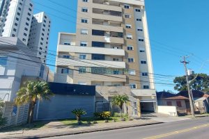 Apartamento com 57m², 2 dormitórios, 1 vaga, no bairro Sagrada Família em Caxias do Sul para Comprar