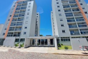 Apto Mobiliado com 60m², 2 dormitórios, 1 vaga, no bairro Vinhedos em Caxias do Sul para Alugar