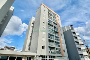 Apto Mobiliado com 60m², 2 dormitórios, 1 vaga, no bairro Vinhedos em Caxias do Sul para Alugar