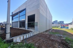 Pavilhão com 1260m², no bairro Sanvitto em Caxias do Sul para Alugar