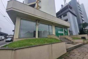 Loja com 160m², no bairro Pio X em Caxias do Sul para Alugar